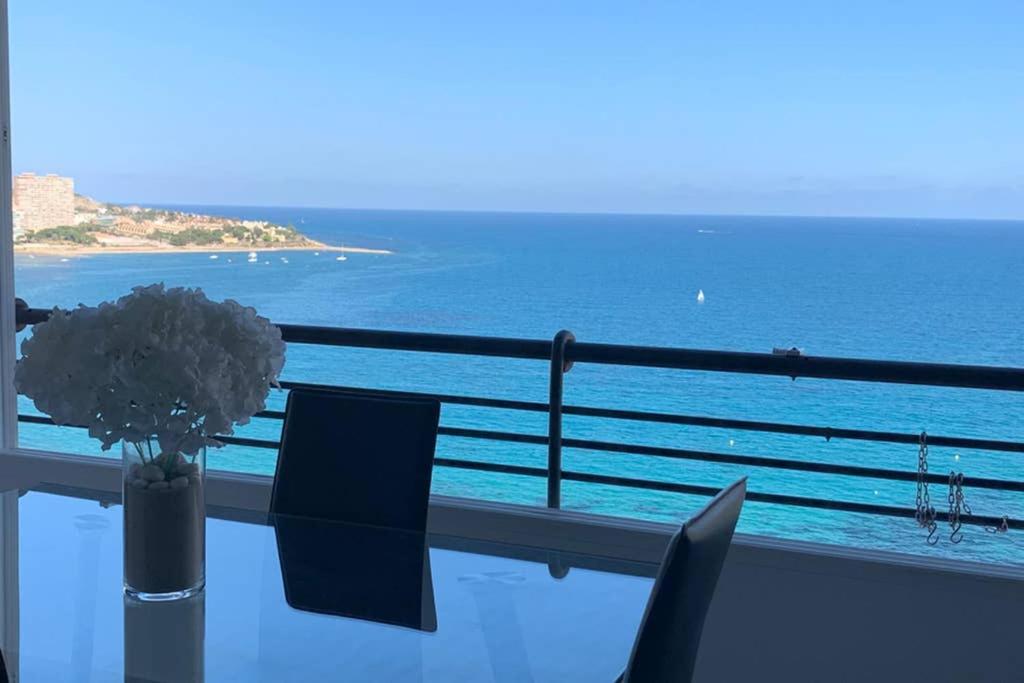 Playa Albufereta. Espectaculares Vistas Al Mar. Apartment อาลิกันเต ภายนอก รูปภาพ