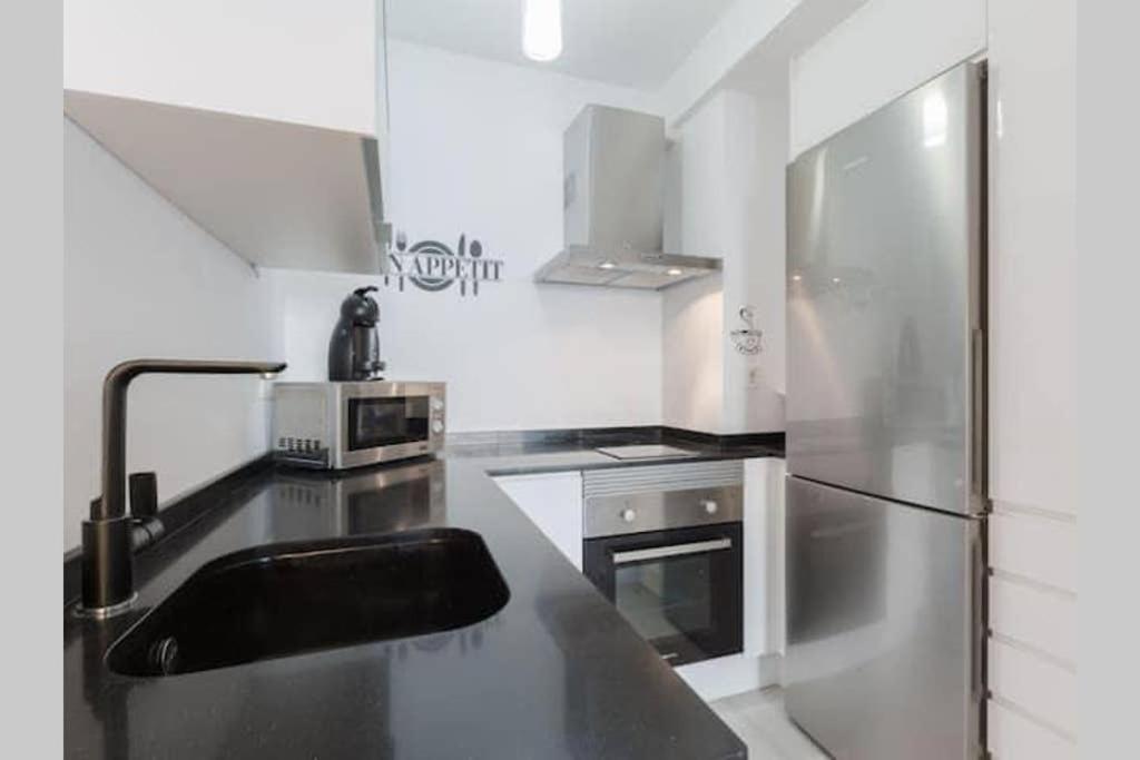 Playa Albufereta. Espectaculares Vistas Al Mar. Apartment อาลิกันเต ภายนอก รูปภาพ