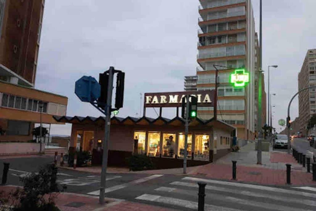Playa Albufereta. Espectaculares Vistas Al Mar. Apartment อาลิกันเต ภายนอก รูปภาพ